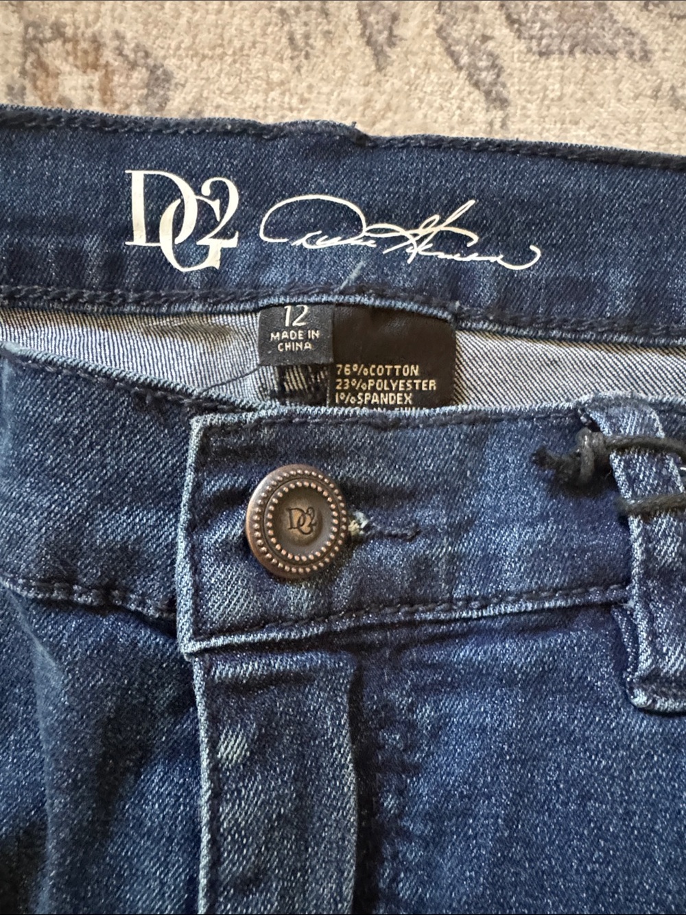 DG2 by Diane Gilman Dark Blue Embroidered Fringe Hem Cropped Jeans. 25 Inseam - Picture 2 of 5